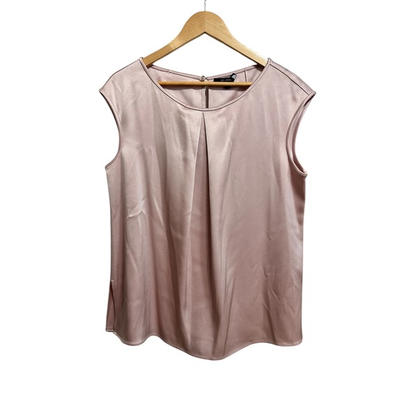 St. John Tops - ST JOHN Pink Satin Cap Sleeve Pleated Front Blouse Top Women's Size L